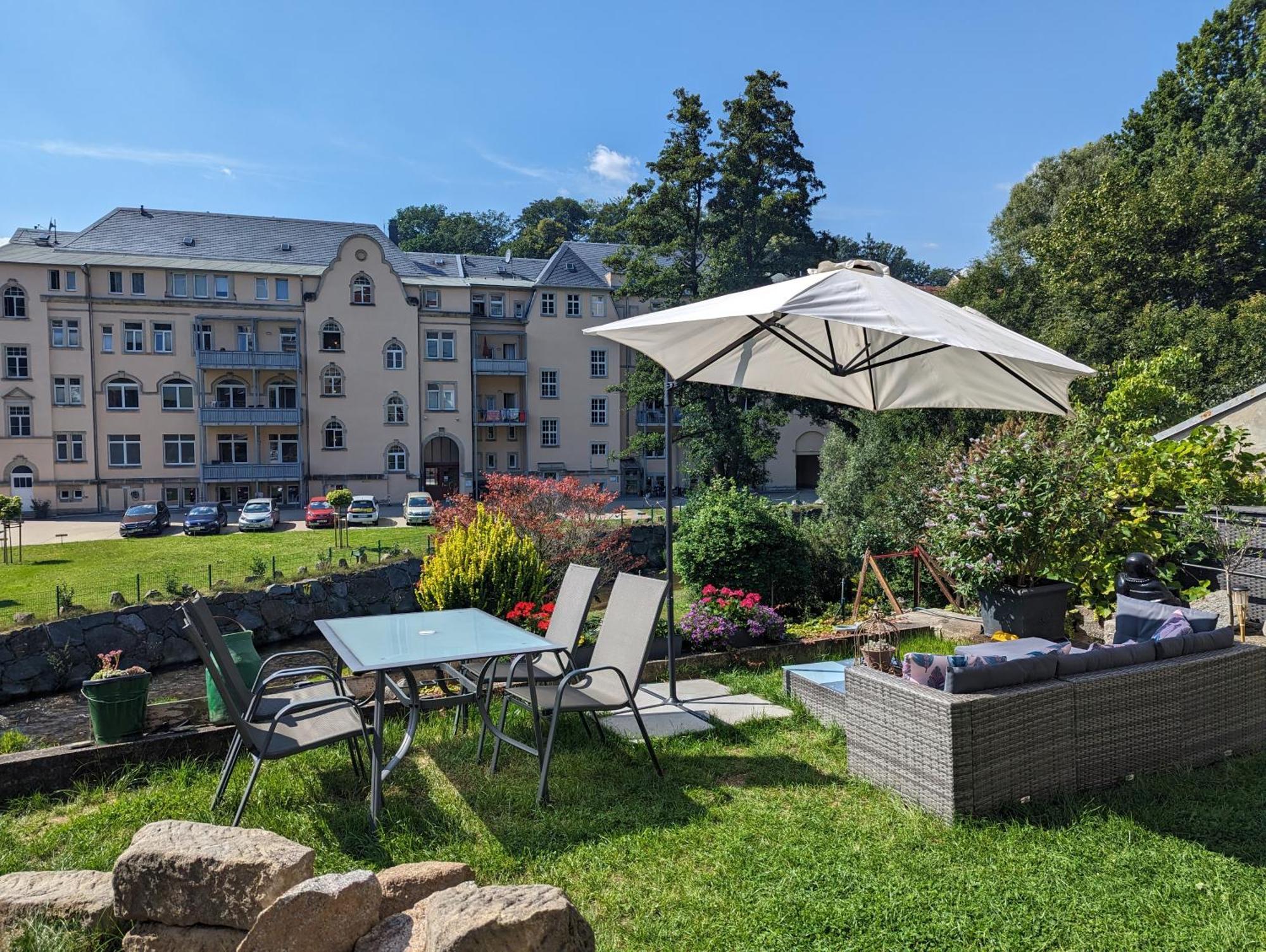 Hw4B - Urlaubsmagie - Zentral Mit Gemeinschaftsgarten, -Pool, -Sauna & Whirlpool Sebnitz Esterno foto