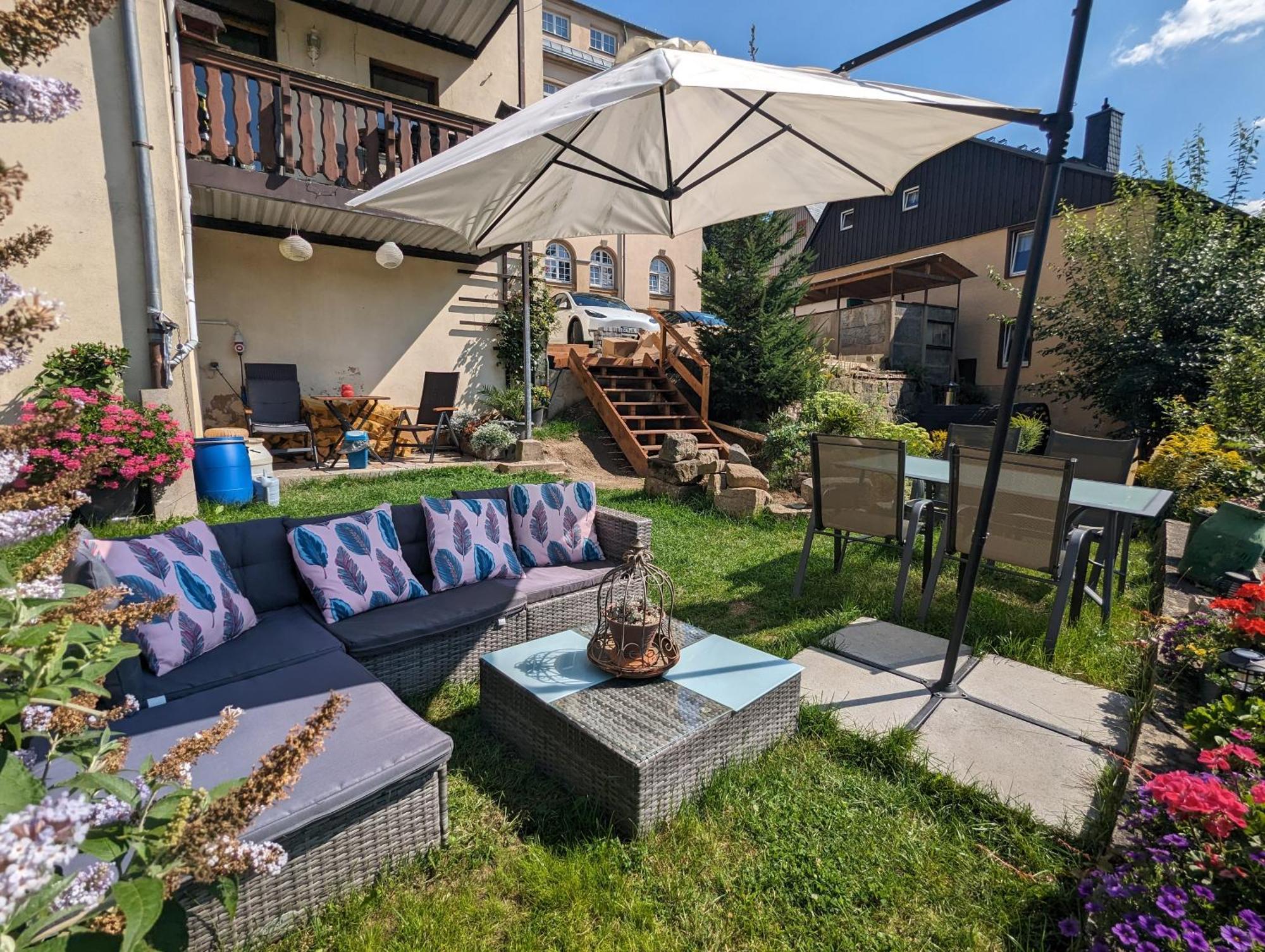 Hw4B - Urlaubsmagie - Zentral Mit Gemeinschaftsgarten, -Pool, -Sauna & Whirlpool Sebnitz Esterno foto