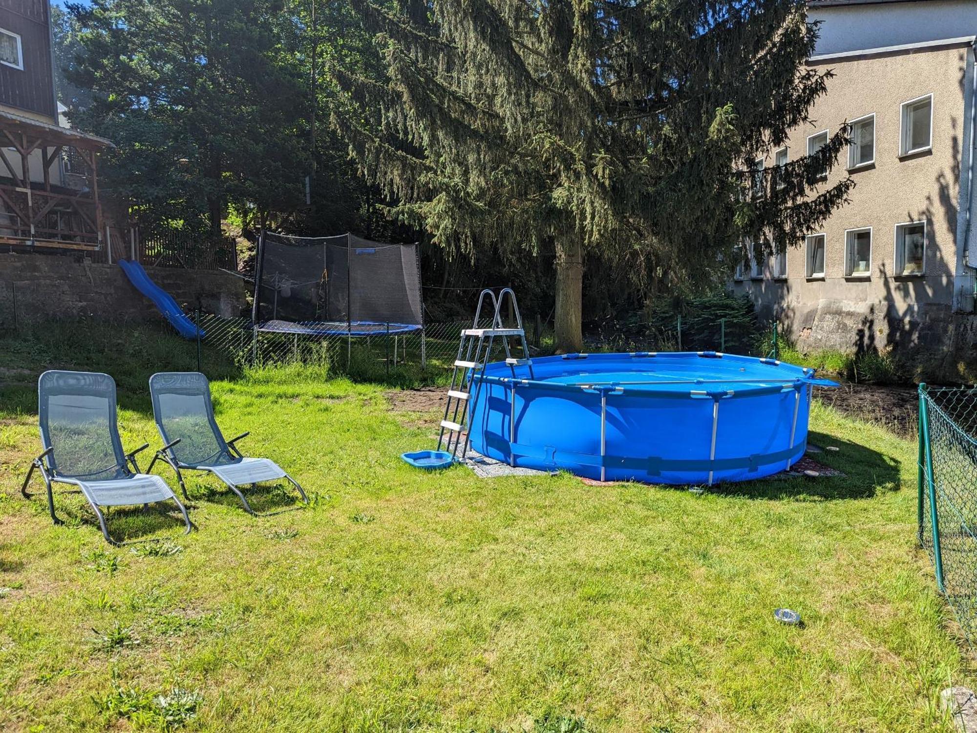 Hw4B - Urlaubsmagie - Zentral Mit Gemeinschaftsgarten, -Pool, -Sauna & Whirlpool Sebnitz Esterno foto