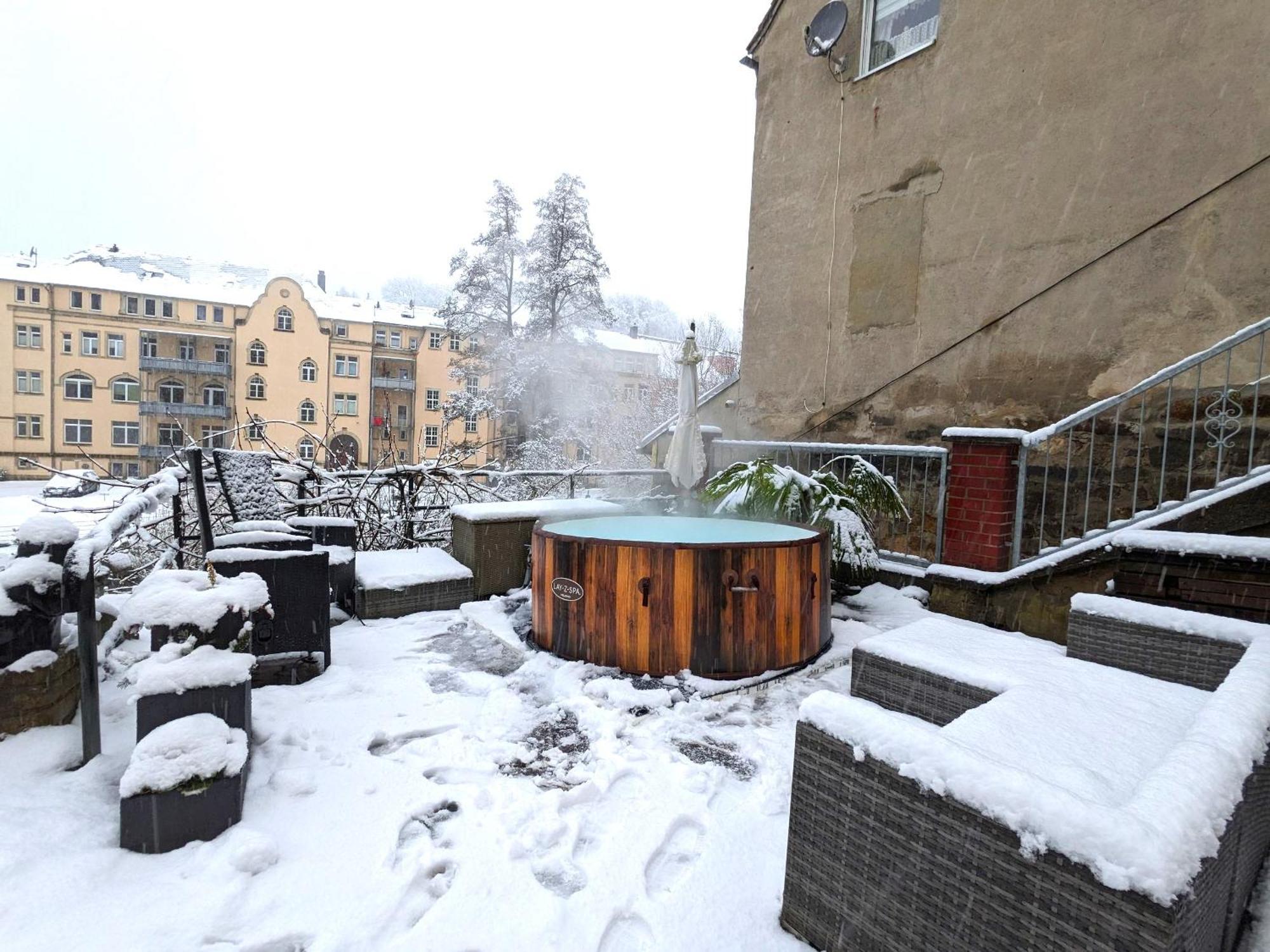 Hw4B - Urlaubsmagie - Zentral Mit Gemeinschaftsgarten, -Pool, -Sauna & Whirlpool Sebnitz Esterno foto